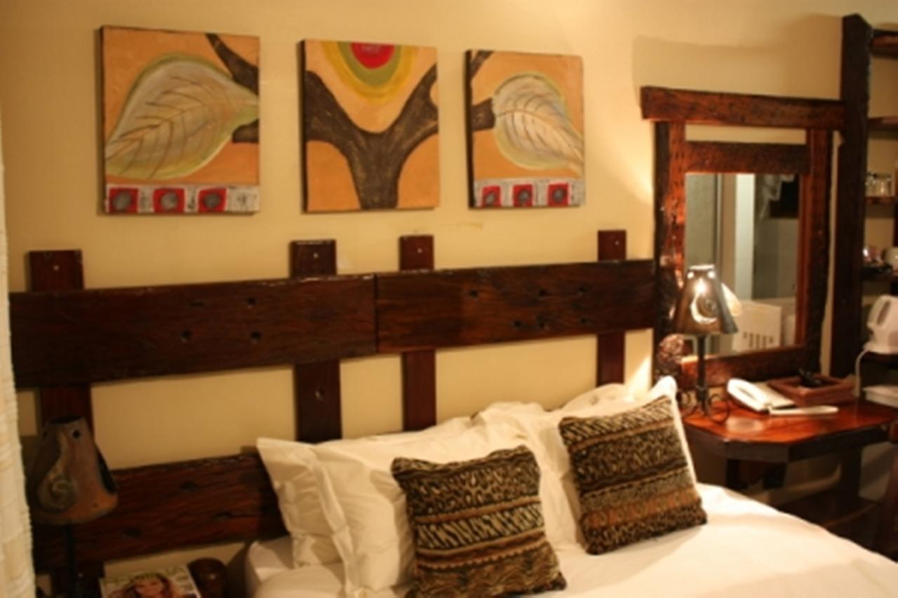 Croc River Lodge Komatipoort Habitación foto