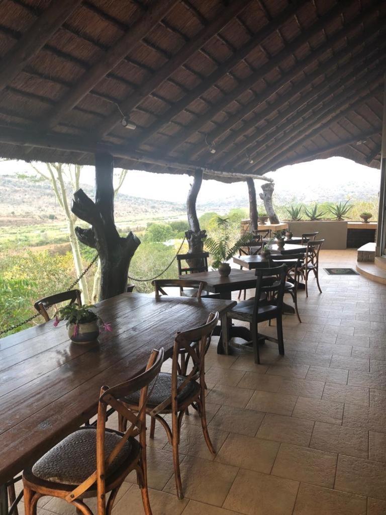 Croc River Lodge Komatipoort Exterior foto
